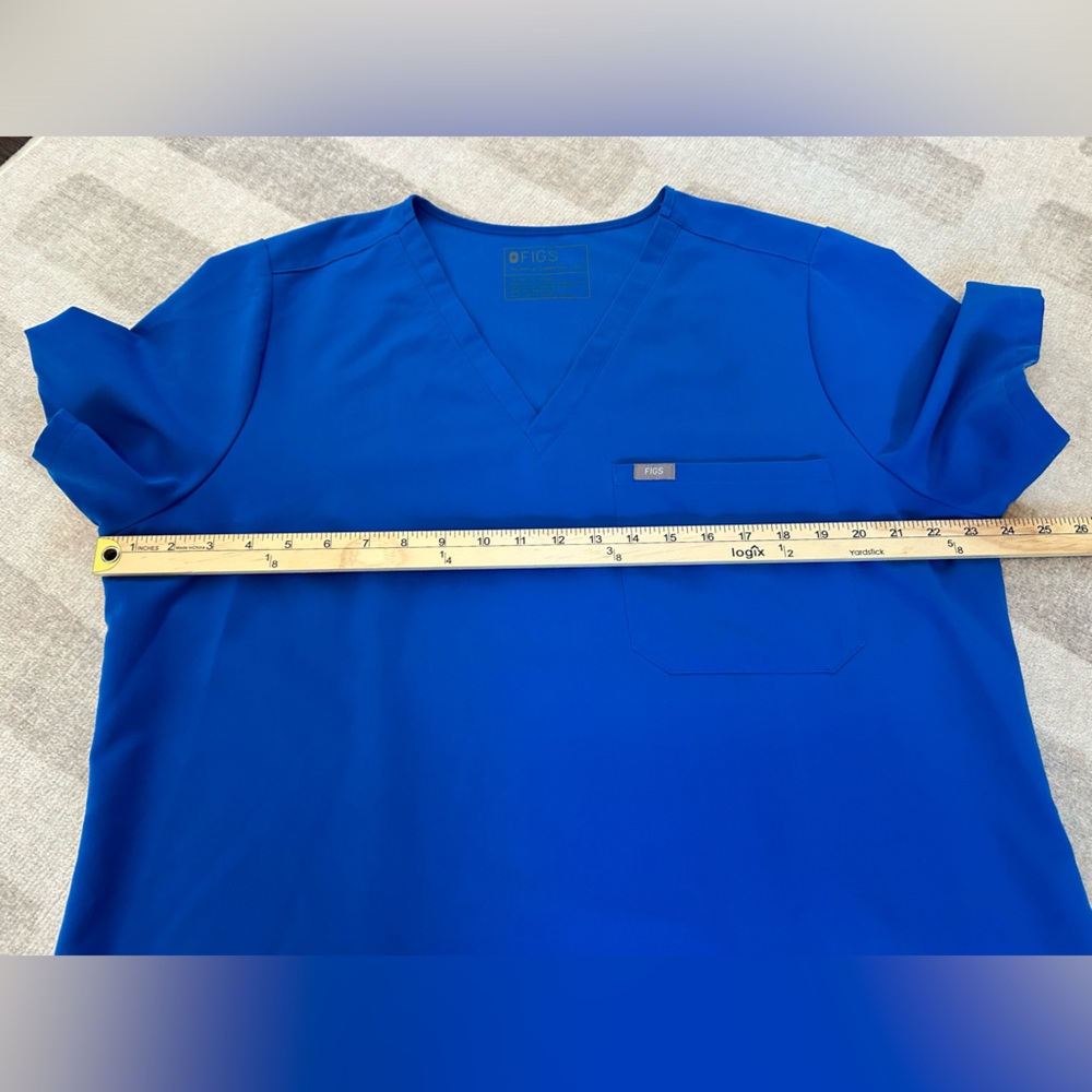 Figs Women’s Catarina One-Pocket Scrub Top Royal Blue (Size XXL) - Picture 7 of 7